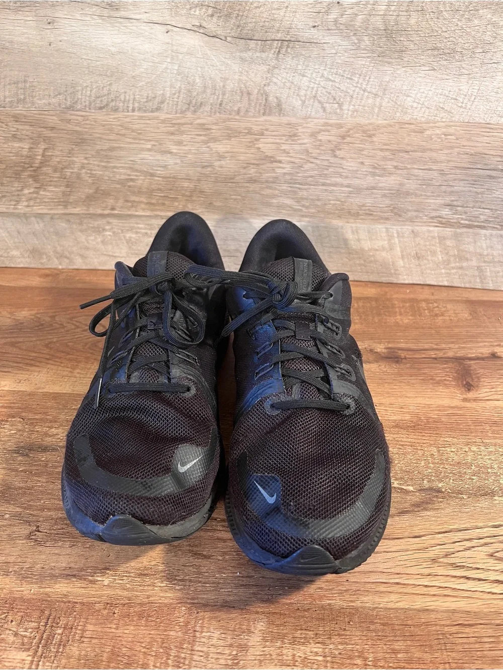 Nike Quest 4 Men’s Sneakers Running Shoes Size‎ 12